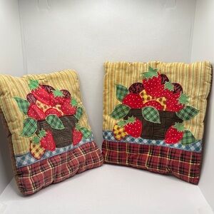 Vintage Strawberry Patchwork Quilted Trivet Set of Two